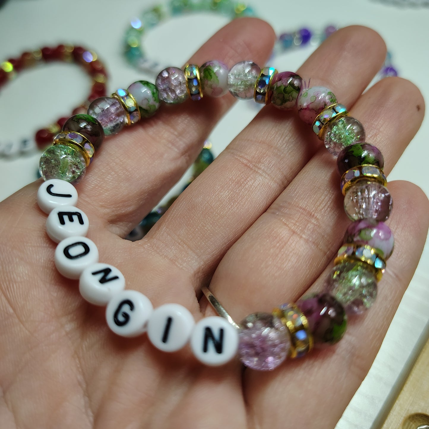 Stray Kids Bias 'blind' grab bag - glass bead bracelet, PCs, stickers