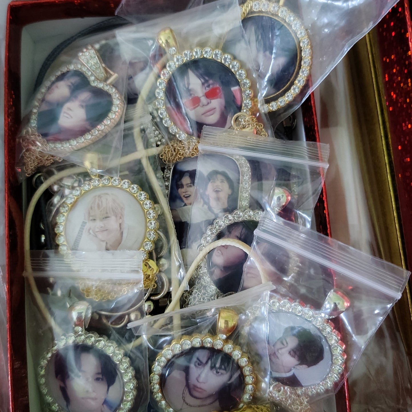 Stray Kids Super Deluxe Jewelry Mystery Box