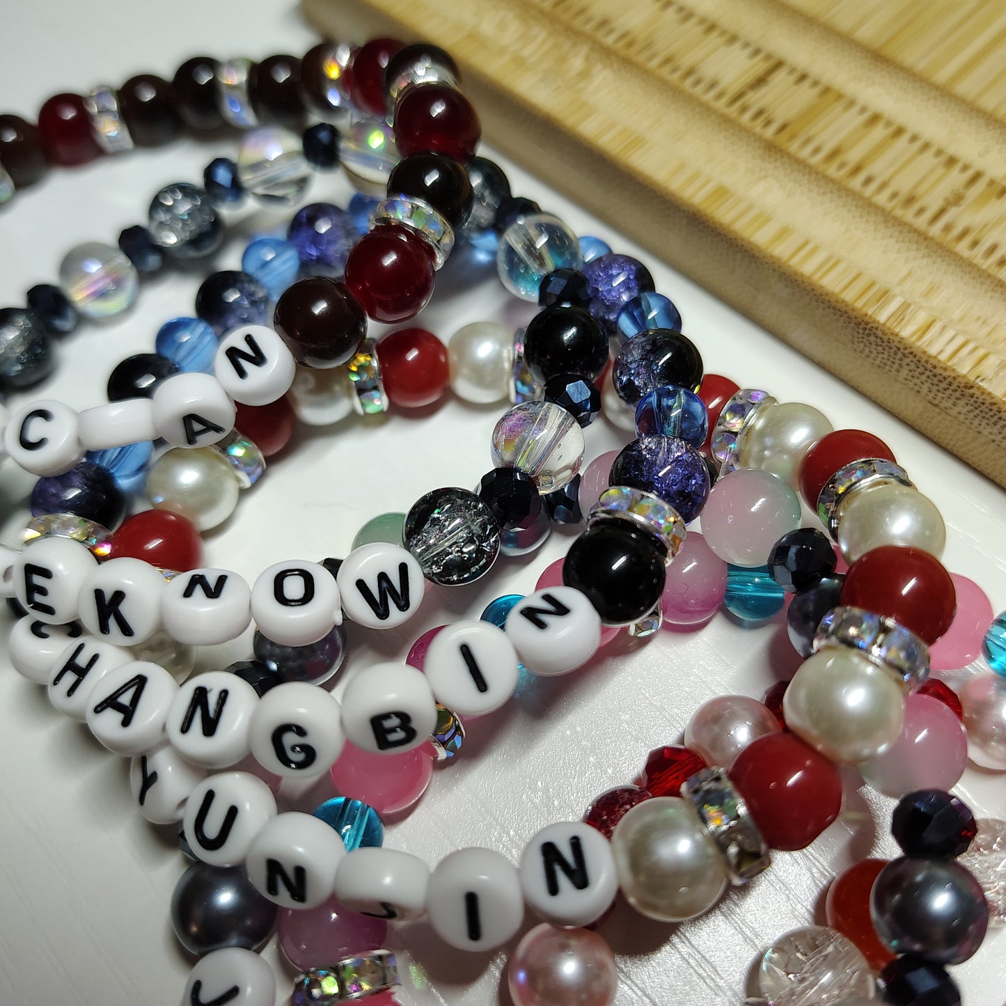 Stray Kids Bias 'blind' grab bag - glass bead bracelet, PCs, stickers