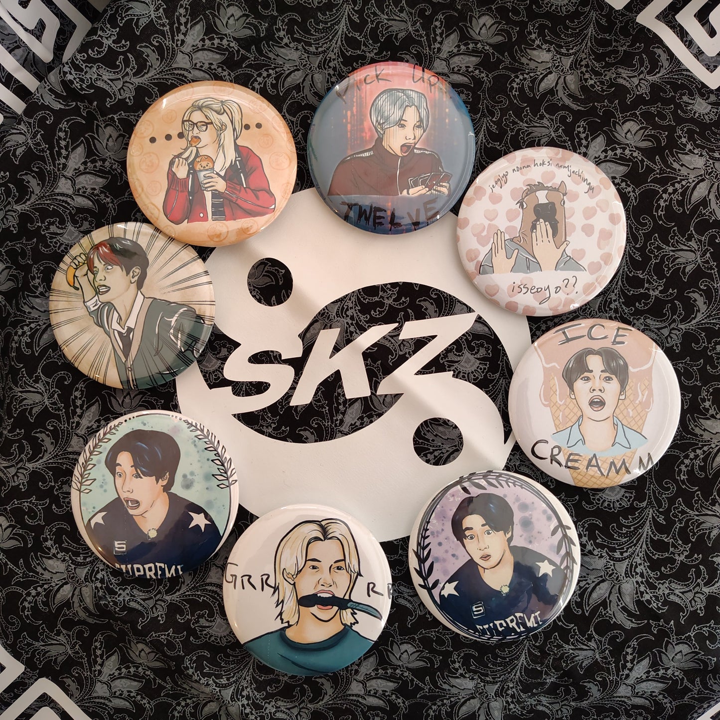 Stray Kids meme art buttons (multiple designs)